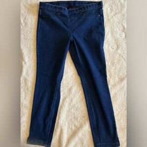 HUE Dark Blue Women's  Capri Jeggings